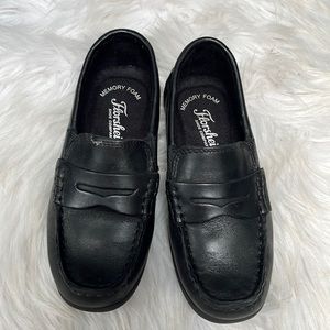 Boys memory foam leather loafers